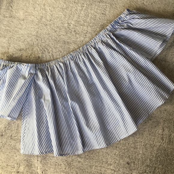 NOT FOR SALE RIGHT NOW! White/Blue Striped Off The Shoulder Crop Top Sz L - Picture 6 of 8